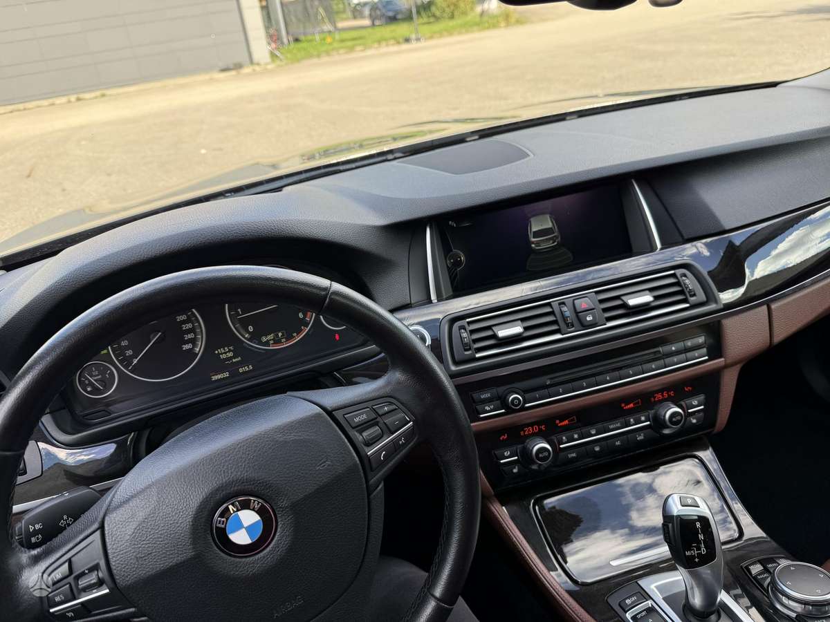 BMW 520 2014 — фото 10