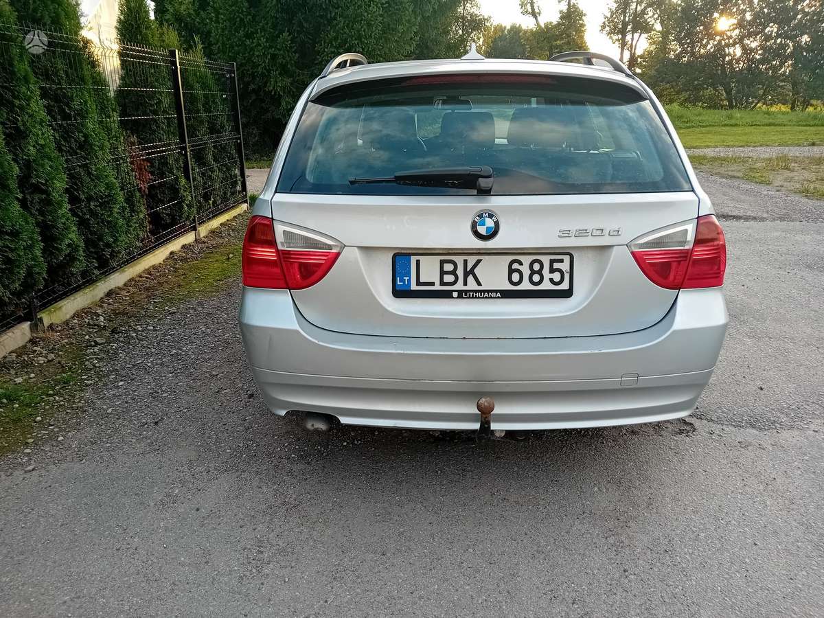 BMW 320 2006 — engine 1995 cm³, 163 HP (120kW)
