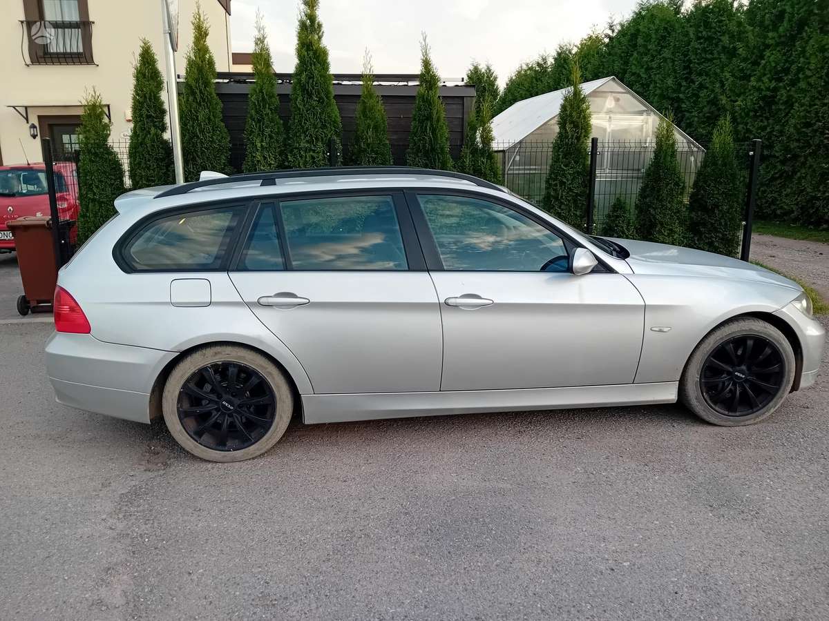 BMW 320 2006 — photo 6