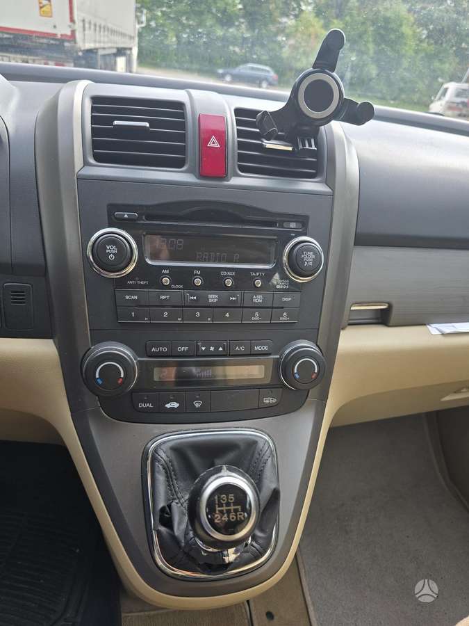 Honda CR-V 2009 — photo 15