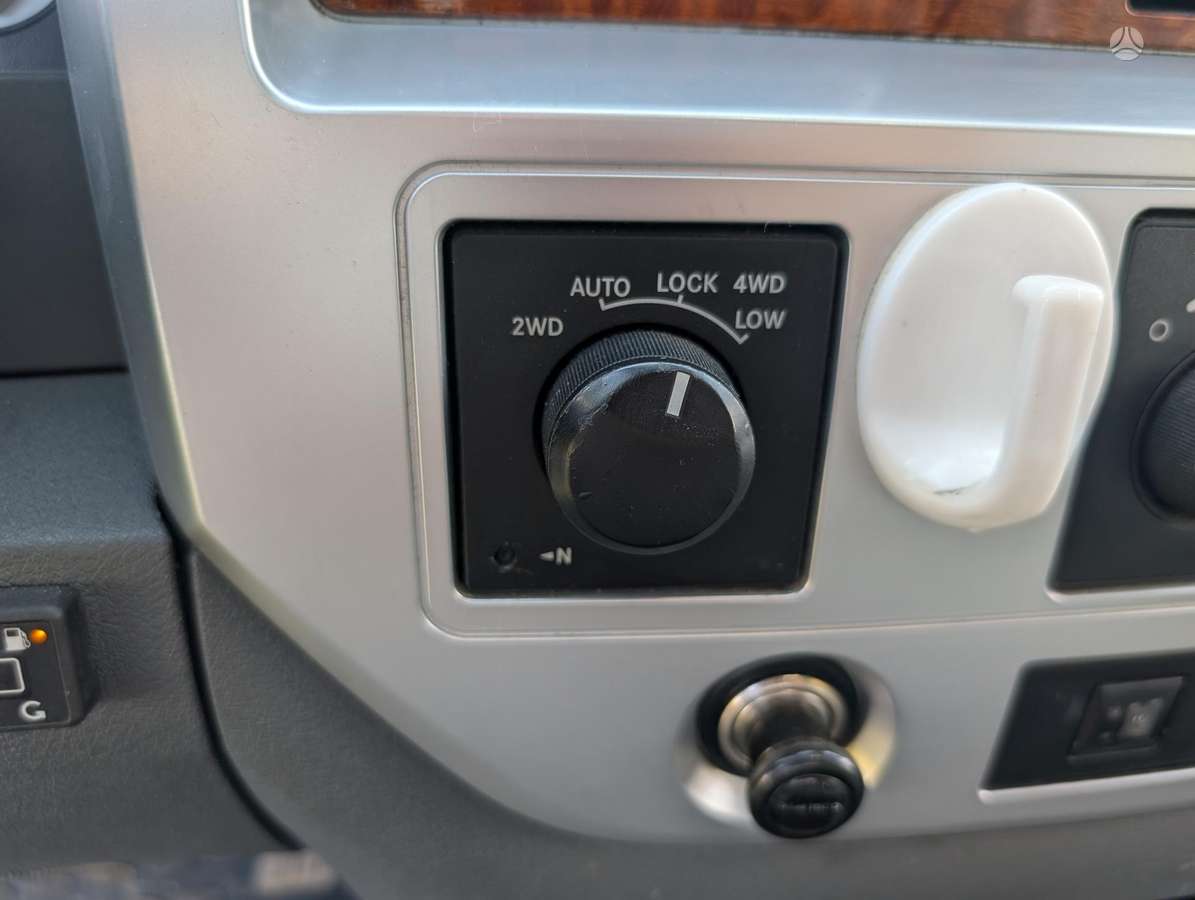 Dodge Ram 2007 — photo 21