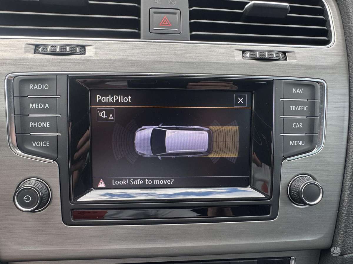 Volkswagen Golf 2014 — photo 13