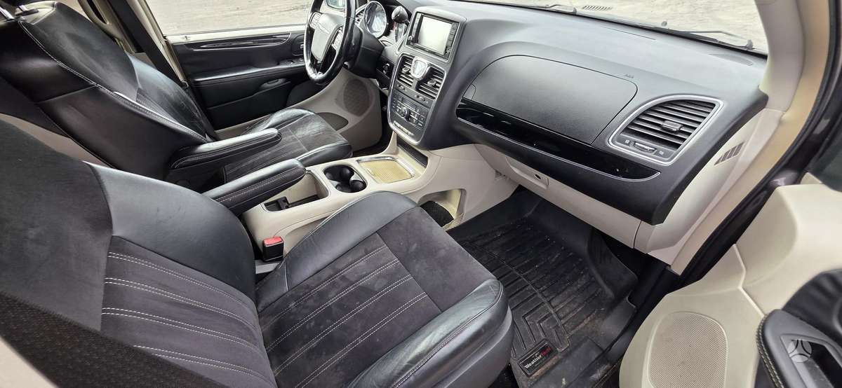 Chrysler Town 2014 — photo 24