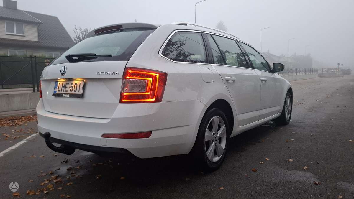 Skoda Octavia 2013 — фото 12