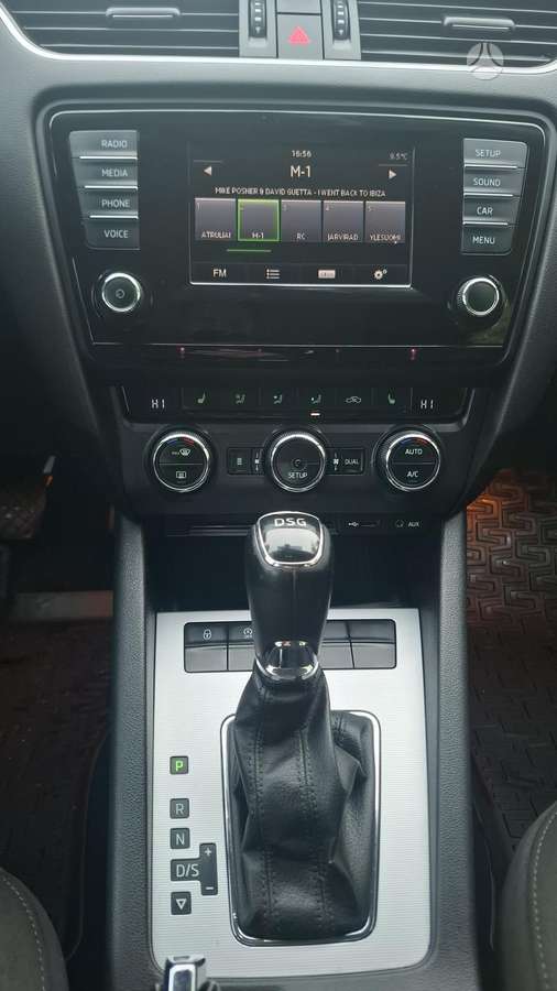 Skoda Octavia 2013 — фото 24