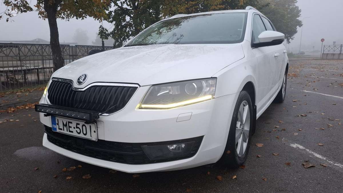 Skoda Octavia 2013 — фото 34