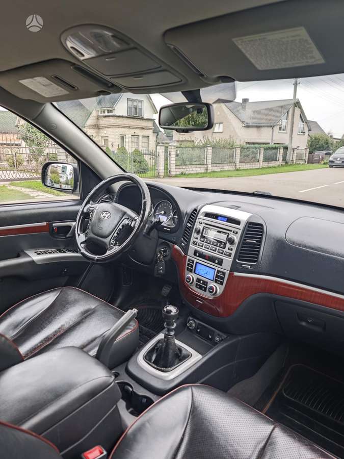 Hyundai Santa 2009 — photo 10