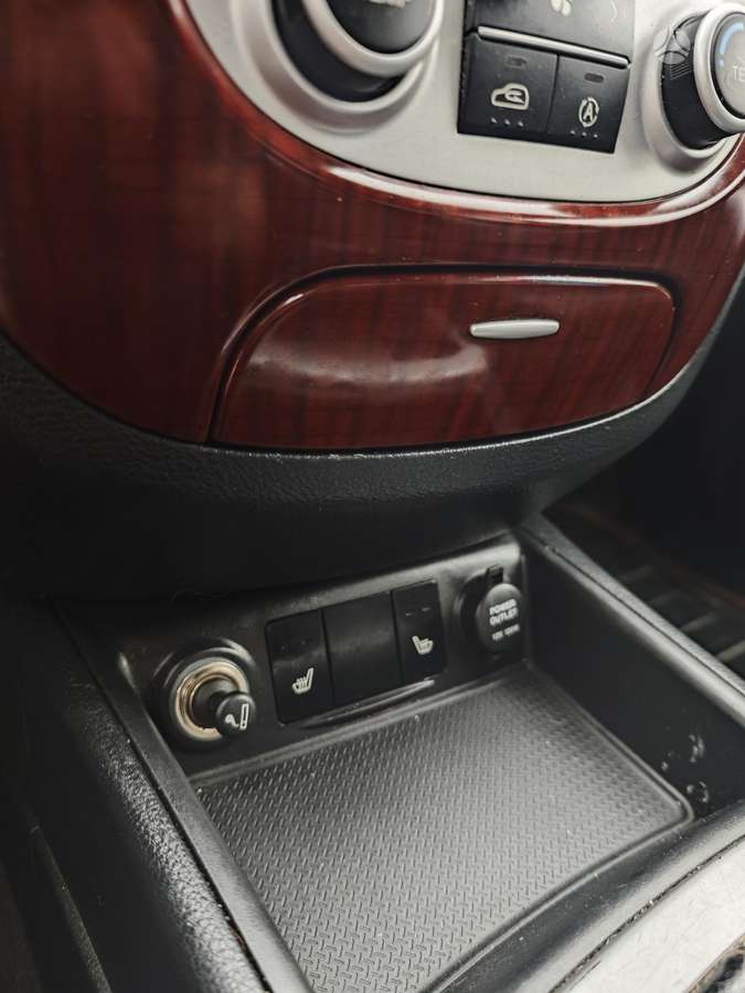 Hyundai Santa 2009 — photo 15