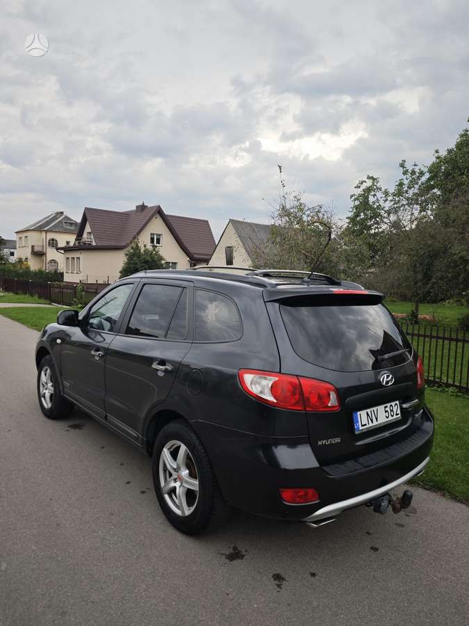 Hyundai Santa 2009 — engine 2188 cm³, 150 HP (110kW)