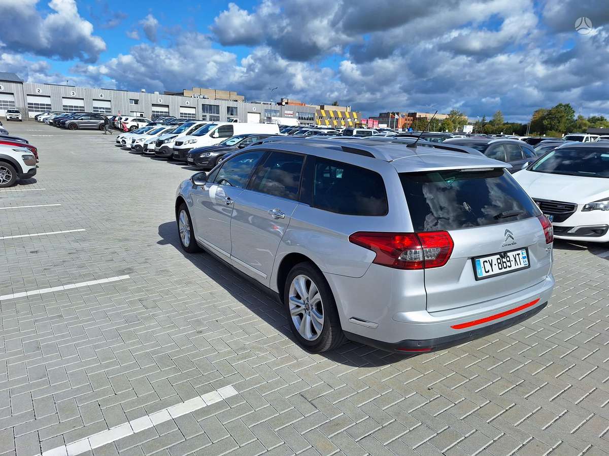 Citroen C5 2013 — photo 10