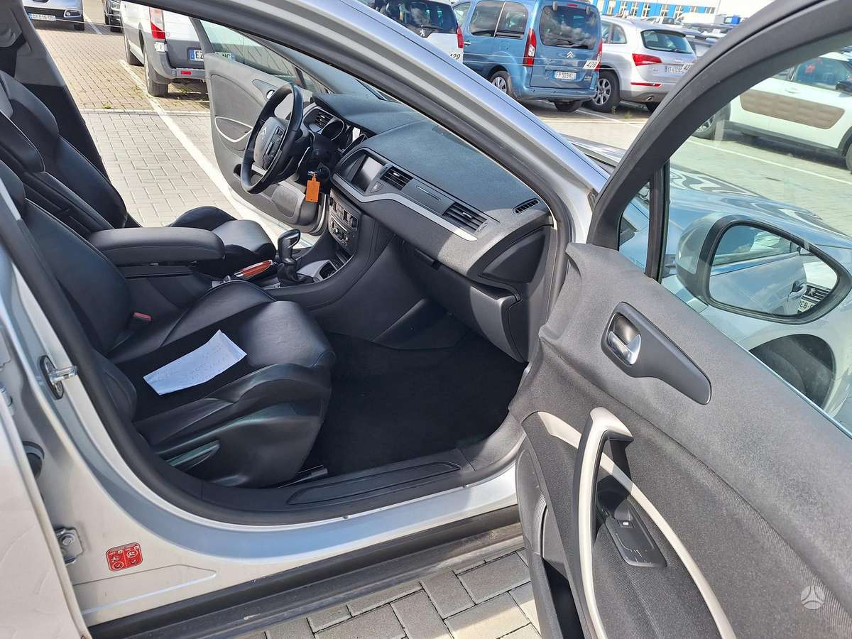 Citroen C5 2013 — photo 13