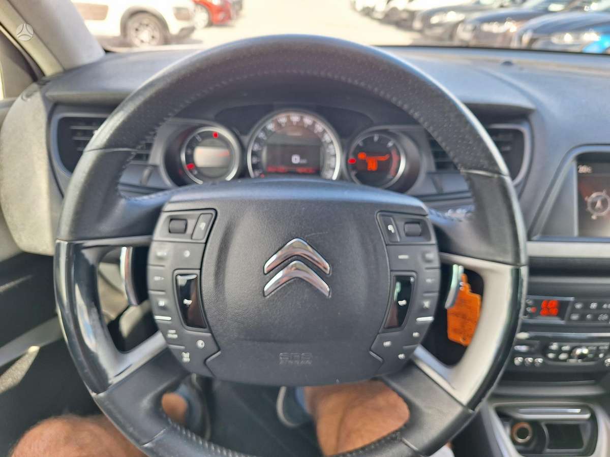 Citroen C5 2013 — photo 24