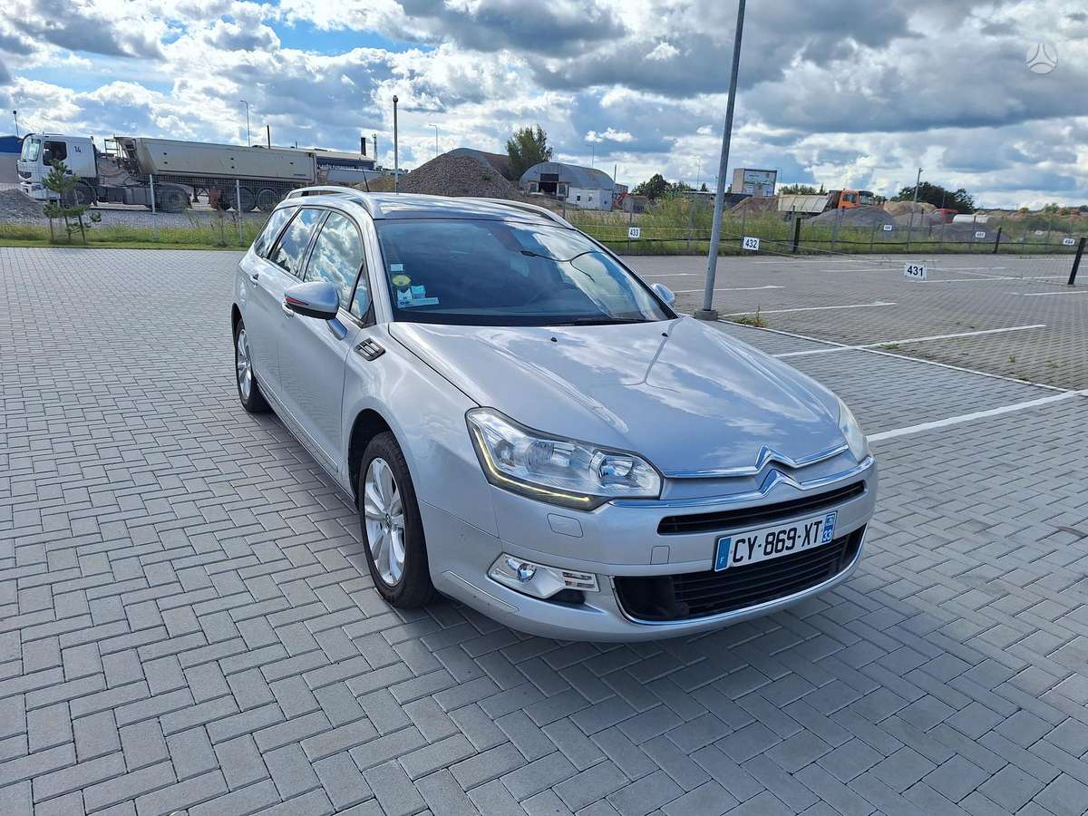 Citroen C5 2013 — engine 1560 cm³, 114 HP (84kW)