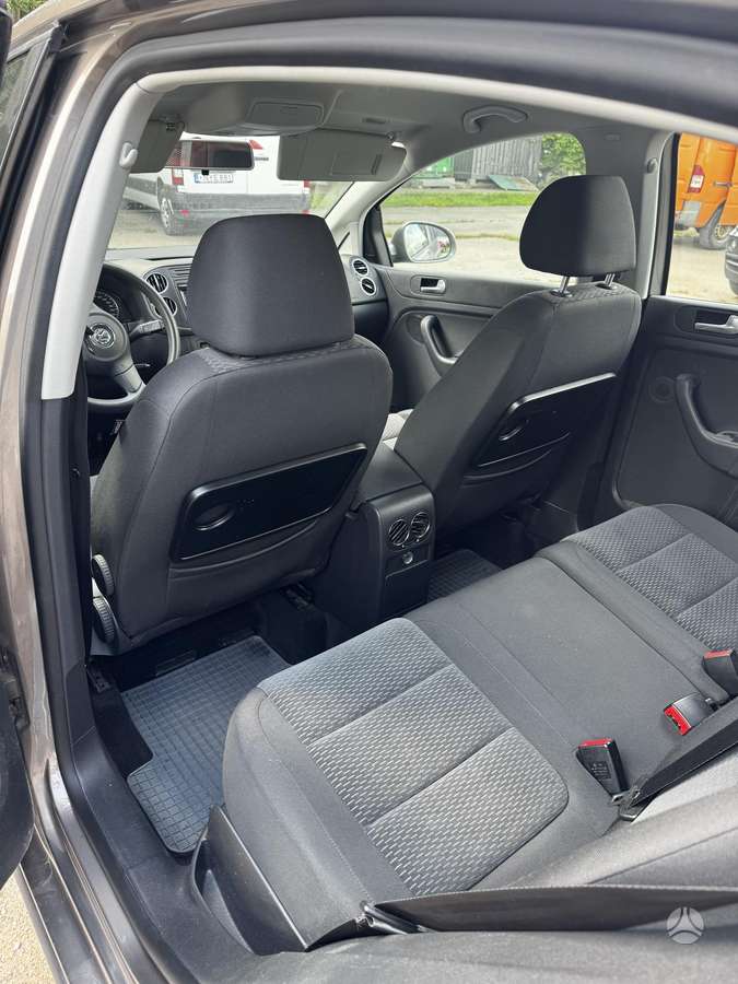 Volkswagen Golf 2009 — photo 5