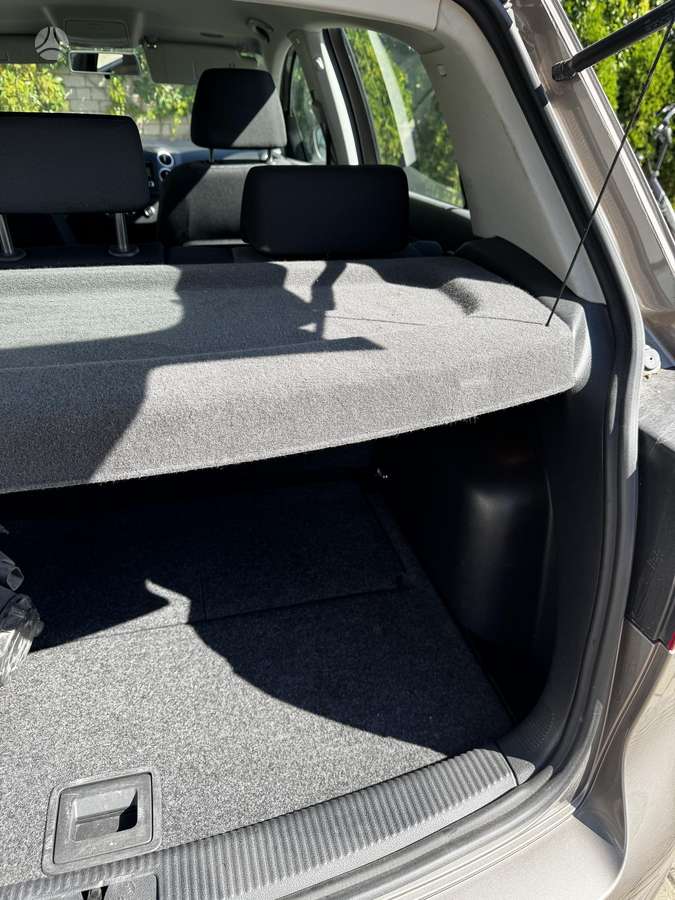 Volkswagen Golf 2009 — photo 6