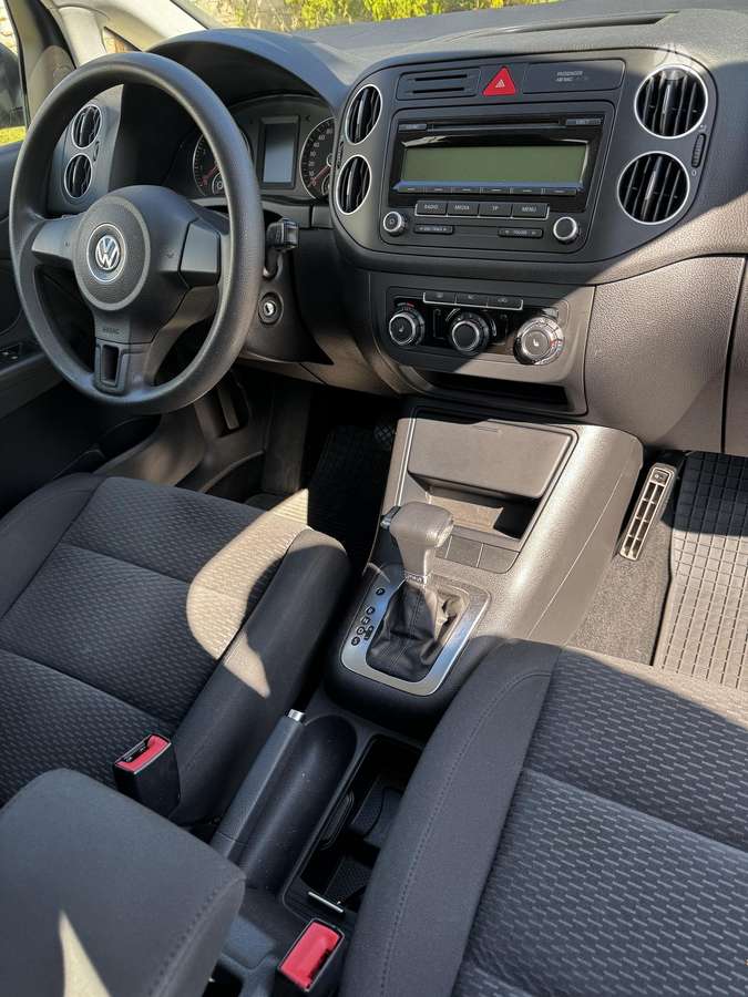Volkswagen Golf 2009 — photo 8