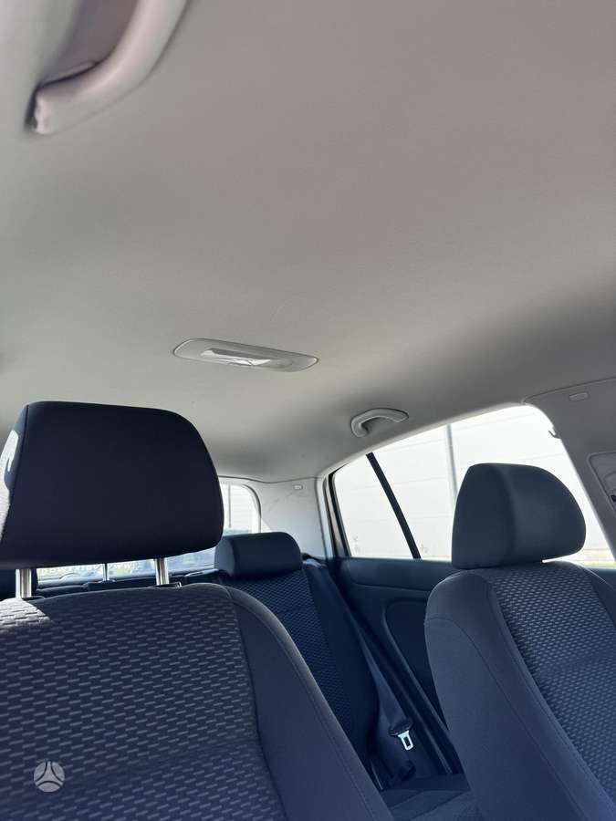 Volkswagen Golf 2009 — photo 9