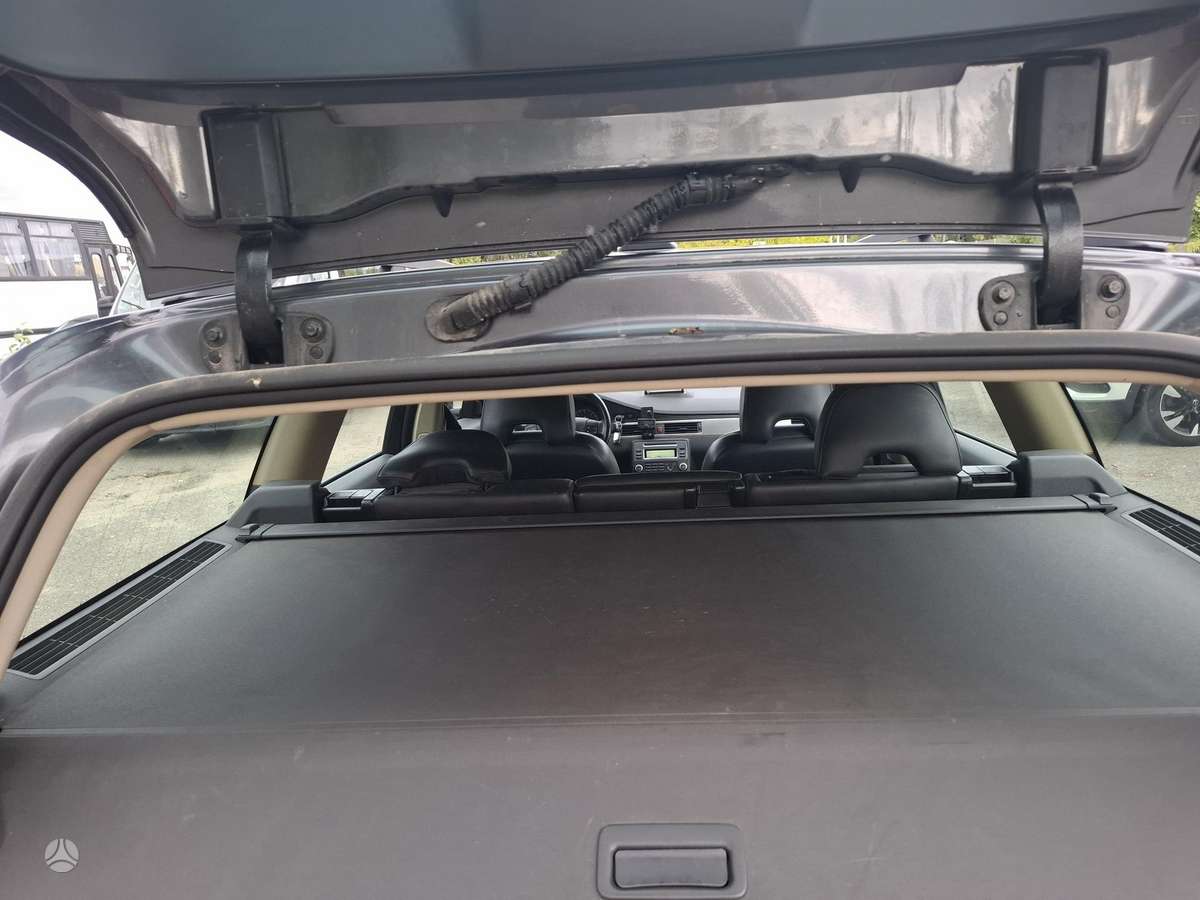 Volvo V70 2008 — photo 13