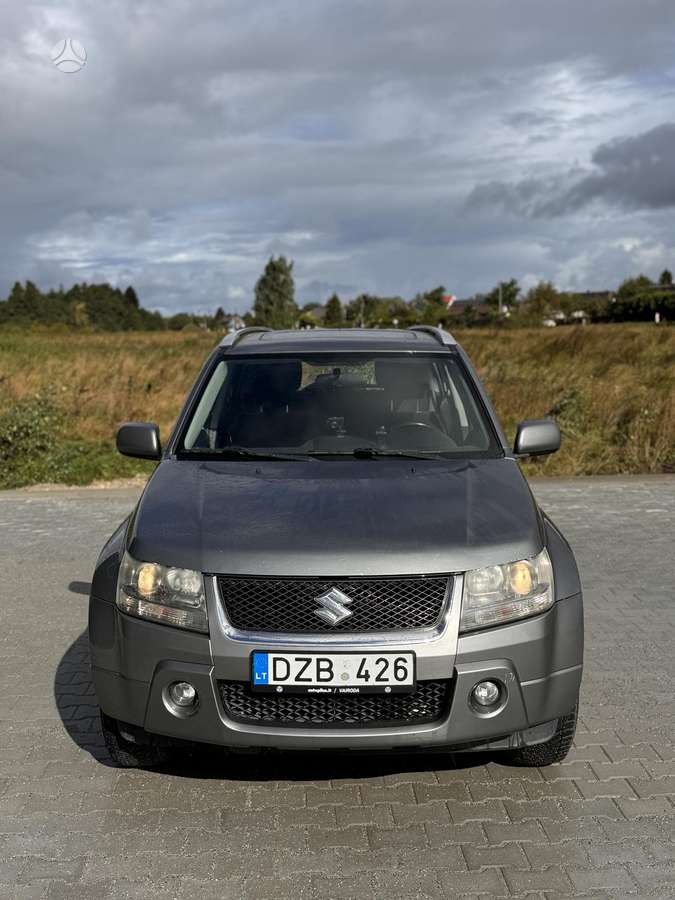 Suzuki Grand 2008 — rear view