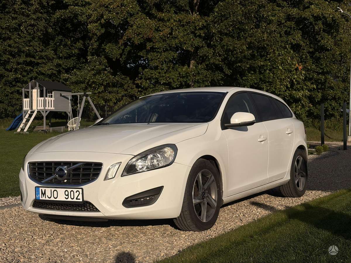 Volvo V60 2013 — vehicle for AFU Ukraine