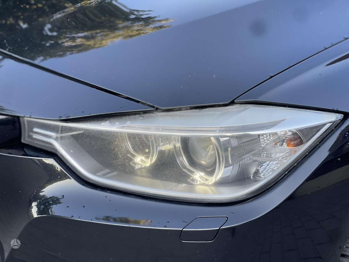 BMW 320 2012 — photo 37