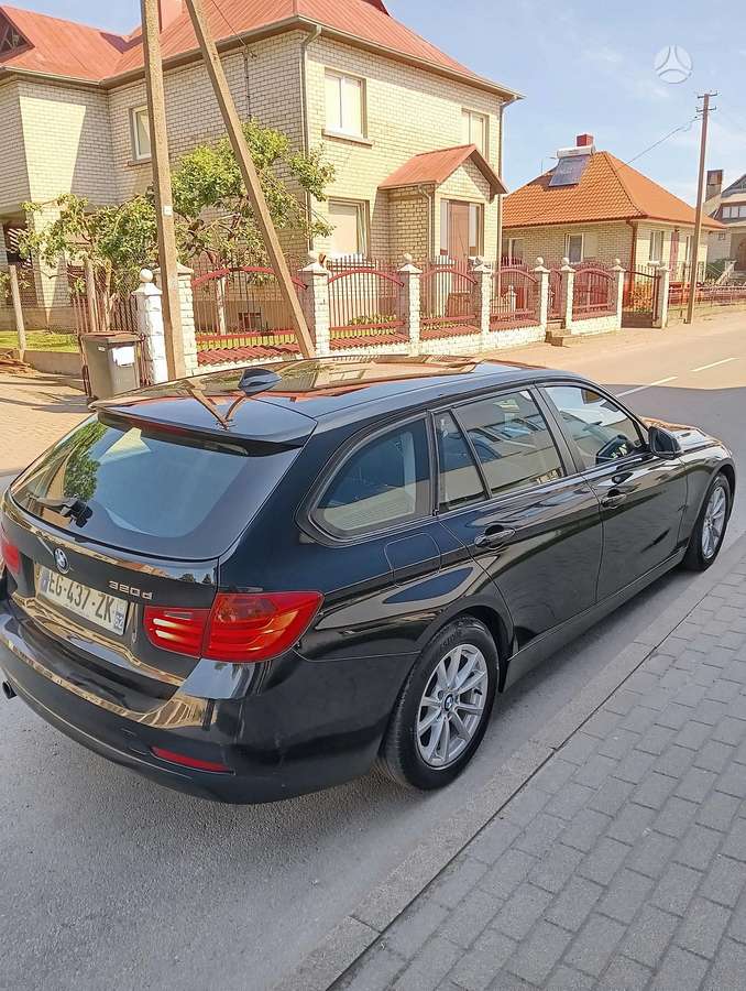 BMW 320 2013 — photo 9