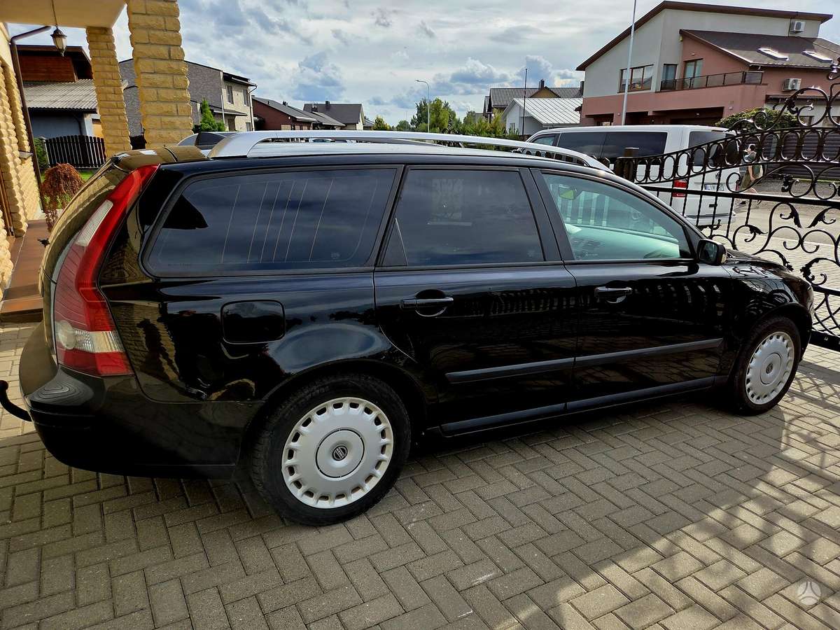 Volvo V50 2007 — двигун 1600 cm³, 109 HP (80kW)