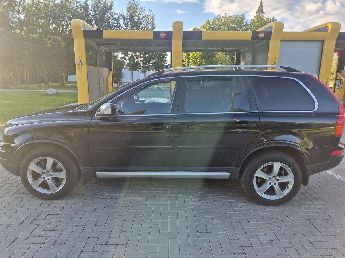 Volvo XC90 2009 — photo 7