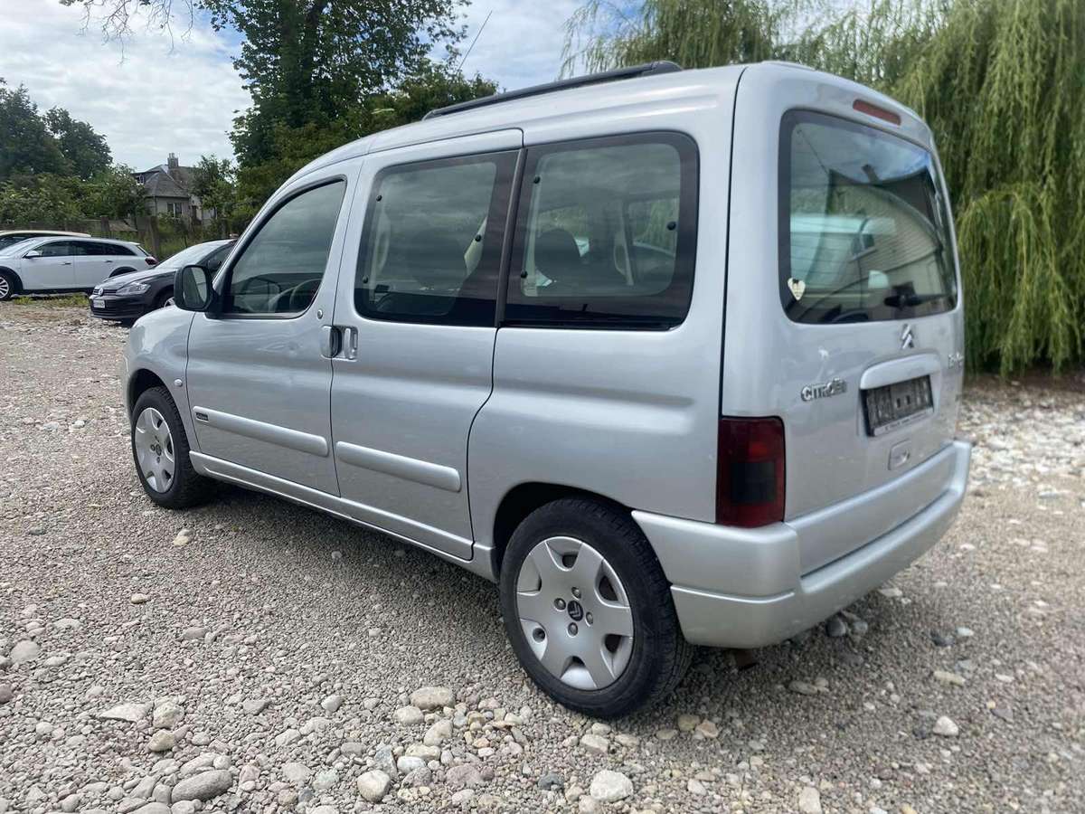 Citroen Berlingo 2004 — engine 1997 cm³, 90 HP (66kW)