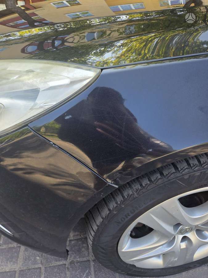 Opel Insignia, 2011