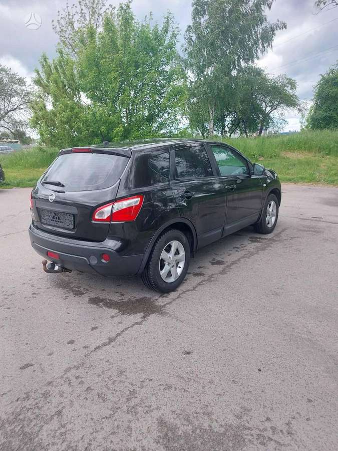 Nissan Qashqai 2011 — photo 5
