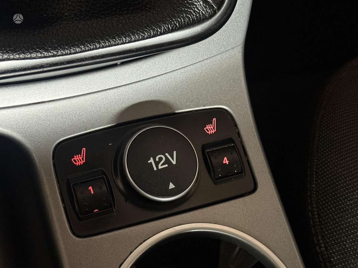 Ford C-MAX 2014 — фото 37