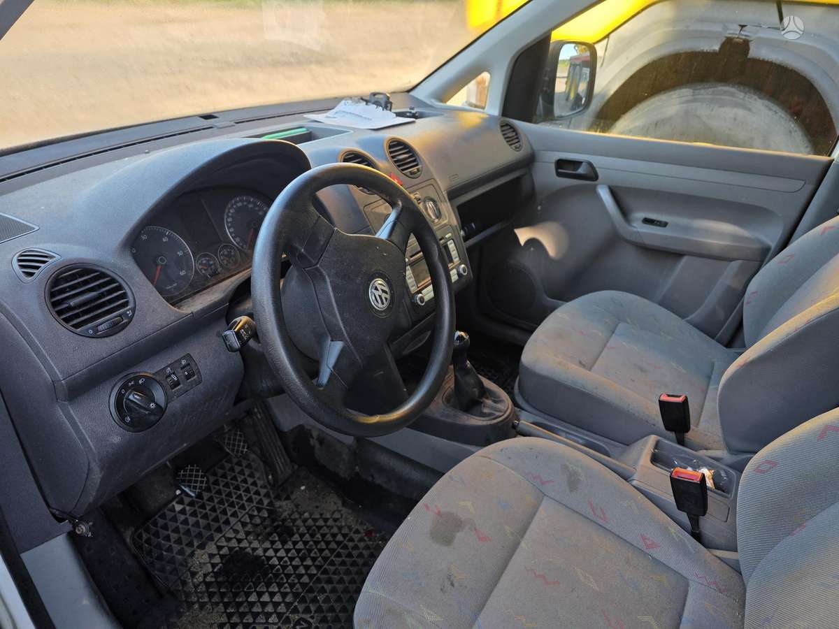 Volkswagen Caddy 2008 — photo 6