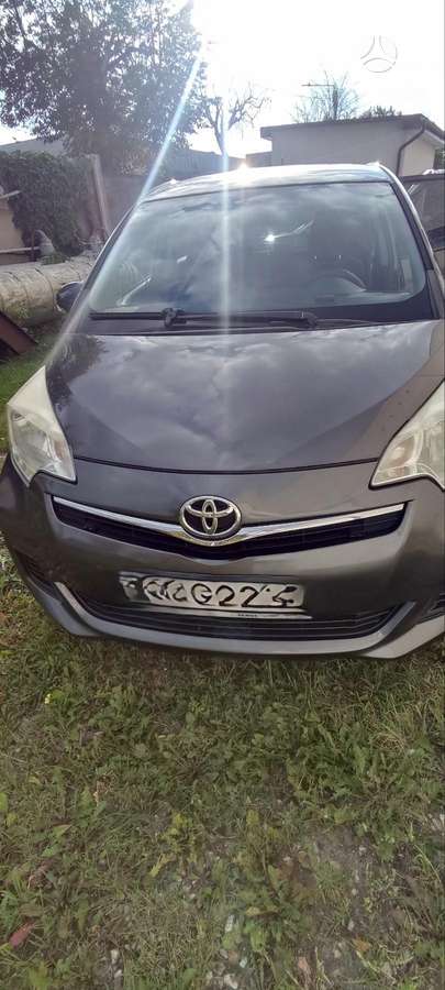 Toyota Verso-S 2012 — photo 27