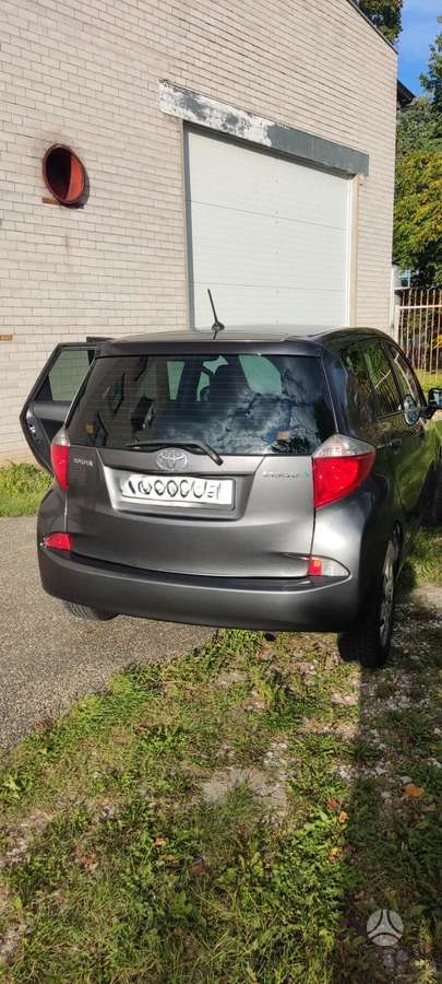 Toyota Verso-S 2012 — photo 34