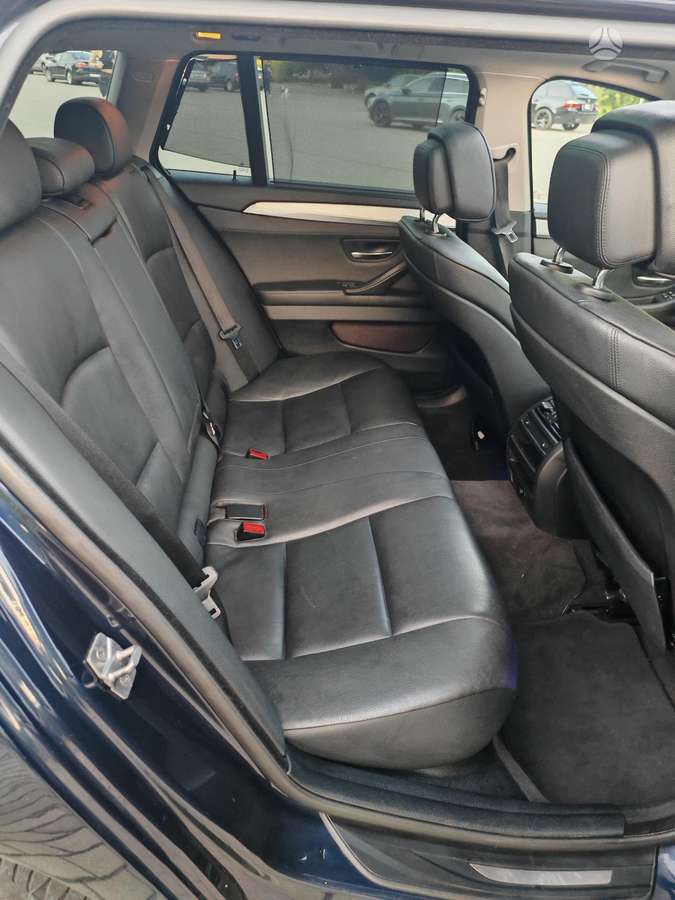 BMW 530 2011 — photo 21
