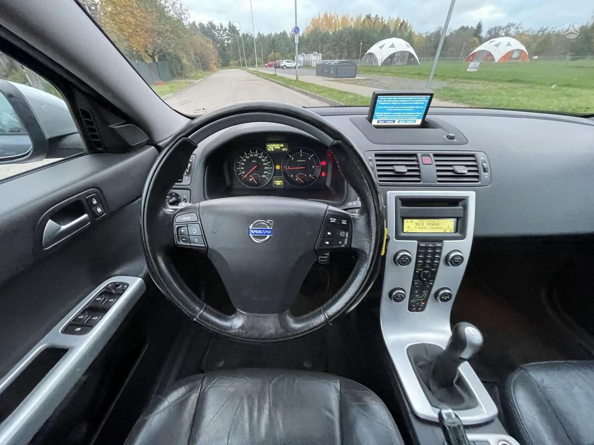 Volvo V50 2012 — вигляд ззаду