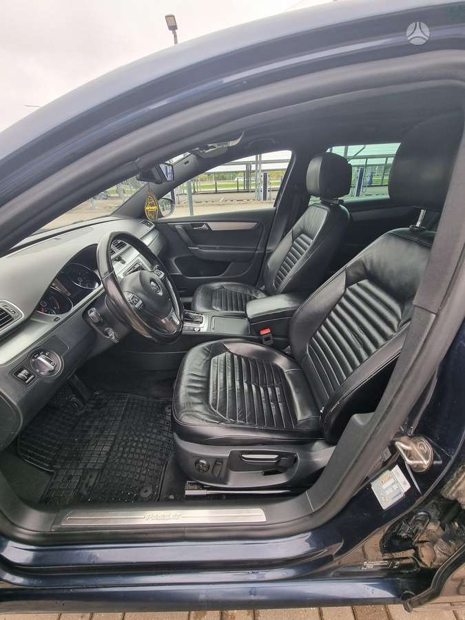 Volkswagen Passat 2013 — photo 14