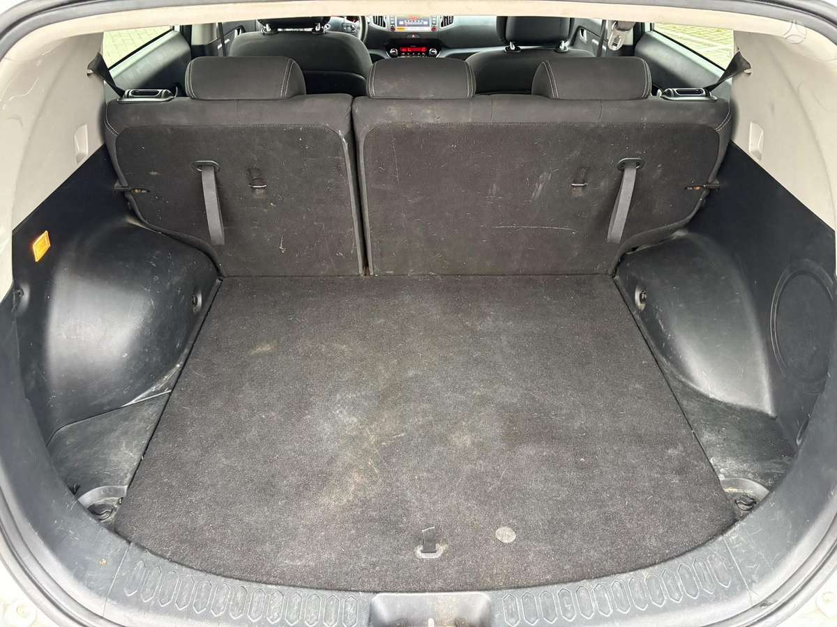 Kia Sportage 2011 — photo 12