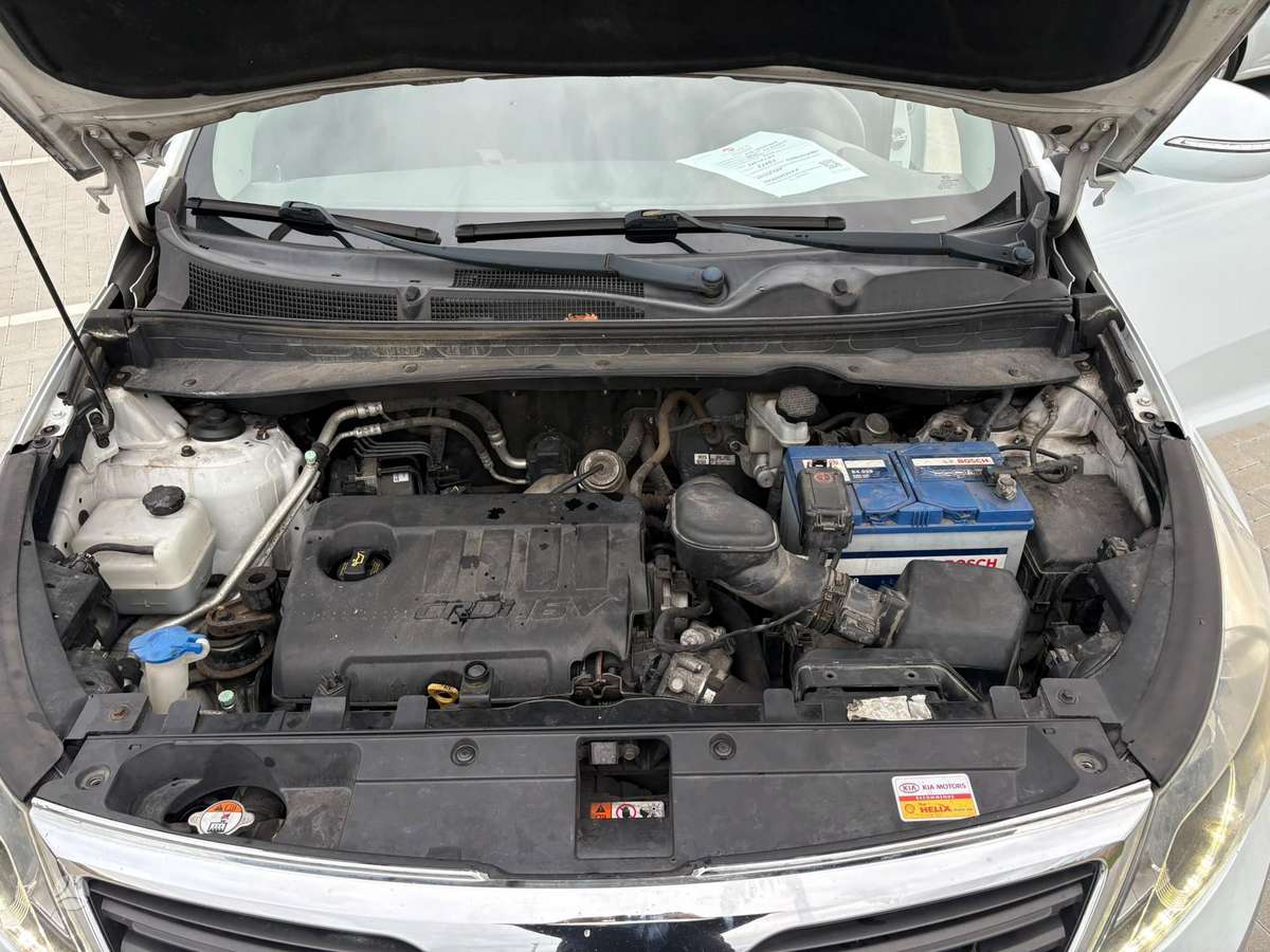 Kia Sportage 2011 — photo 17