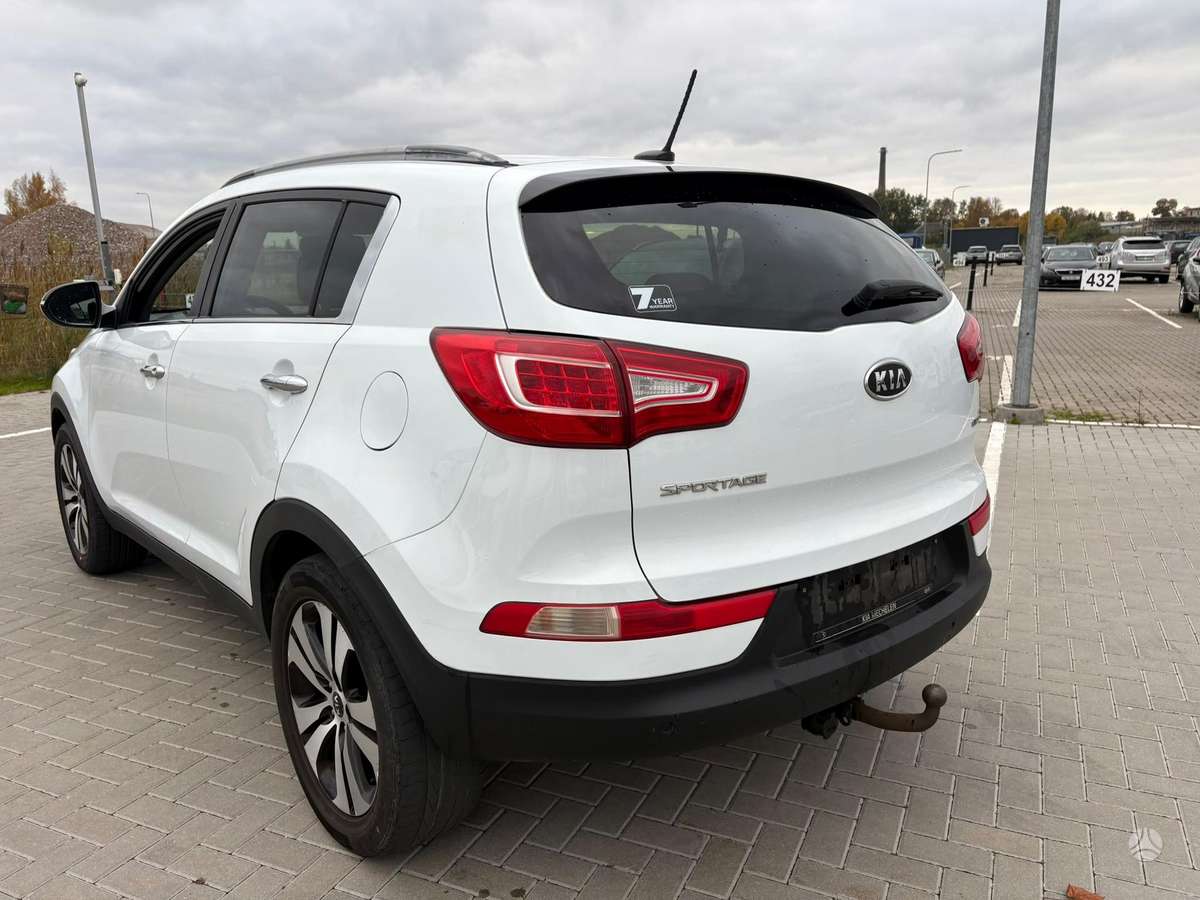 Kia Sportage 2011 — photo 5