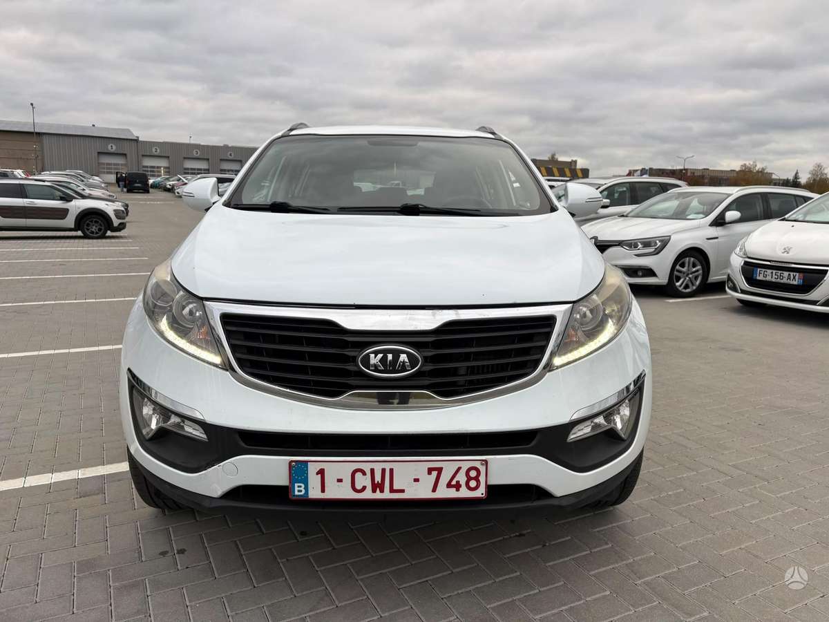 Kia Sportage 2011 — photo 8