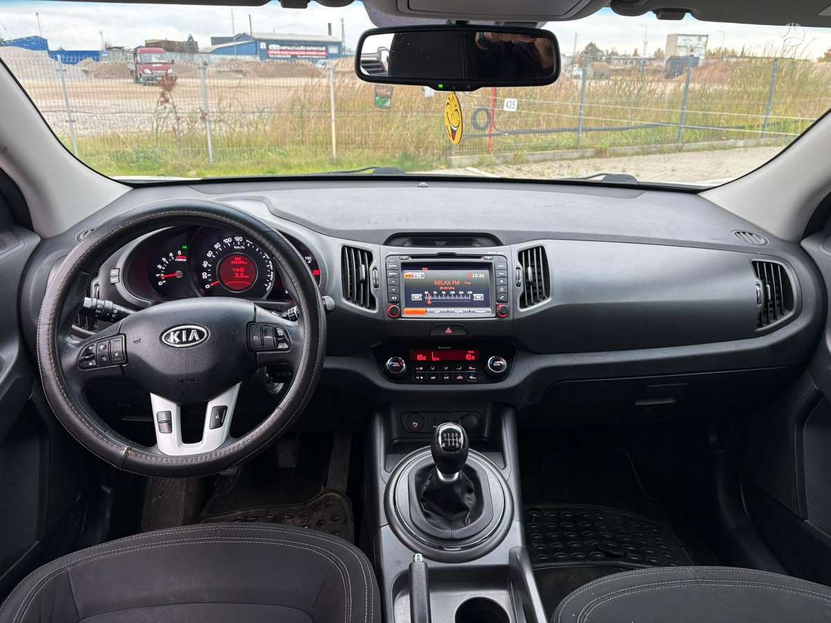 Kia Sportage 2011 — photo 9
