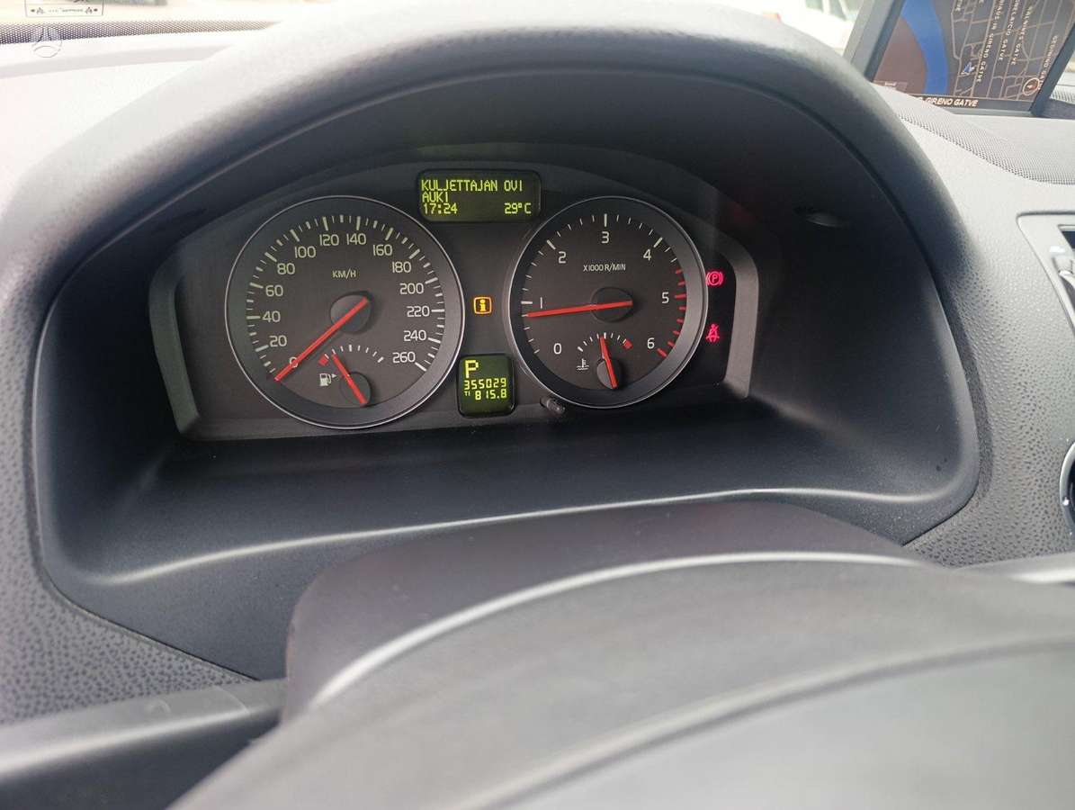 Volvo V50 2009 — photo 11