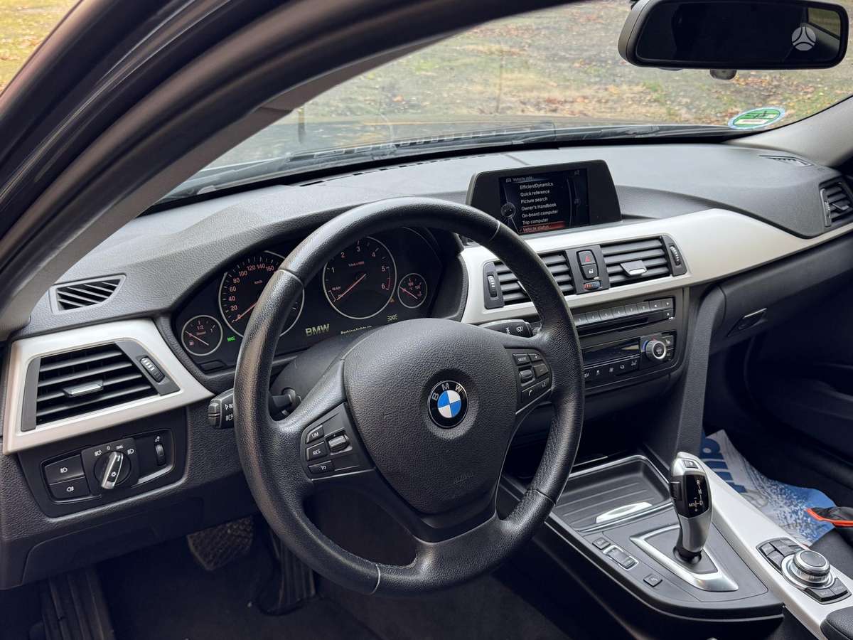 BMW 320 2014 — photo 11