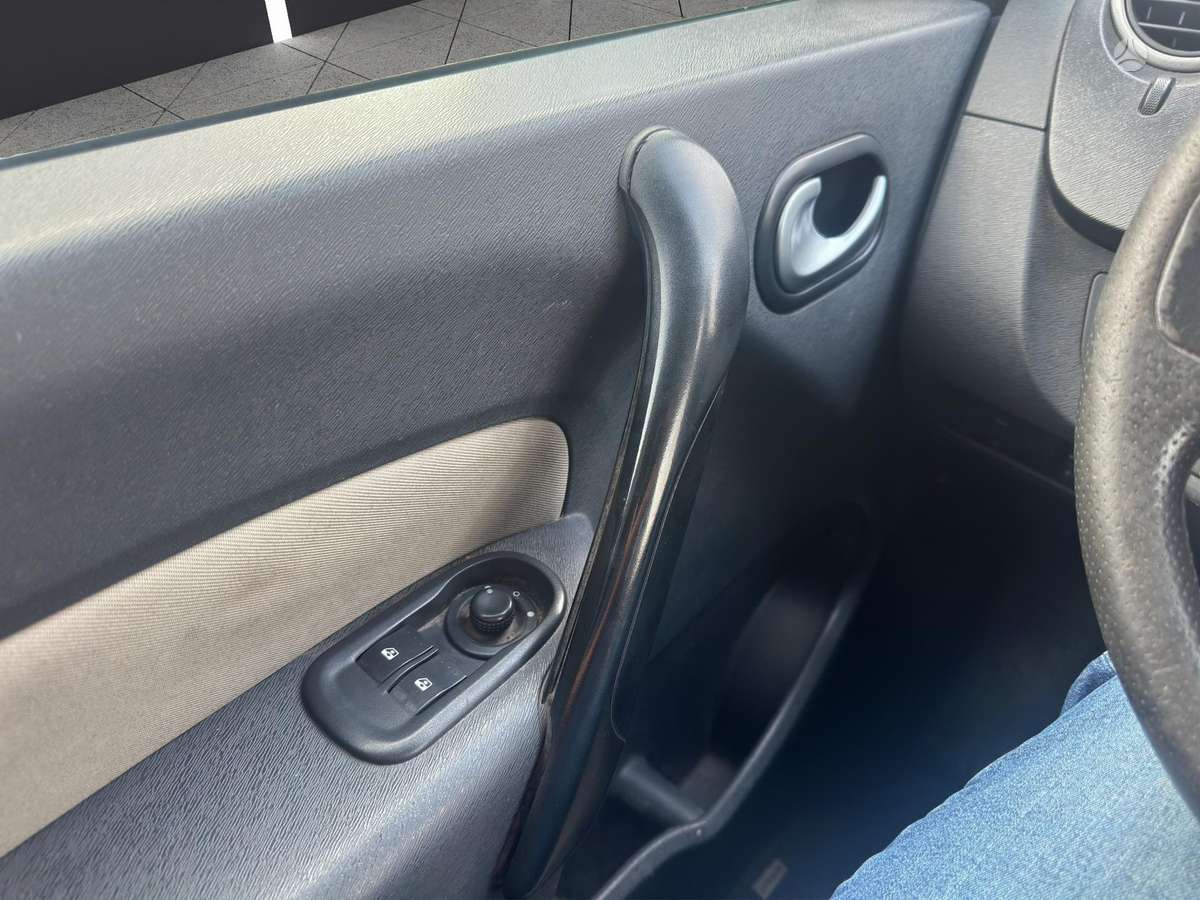 Renault Kangoo 2012 — photo 12