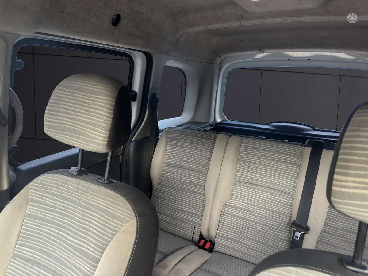 Renault Kangoo 2012 — photo 13