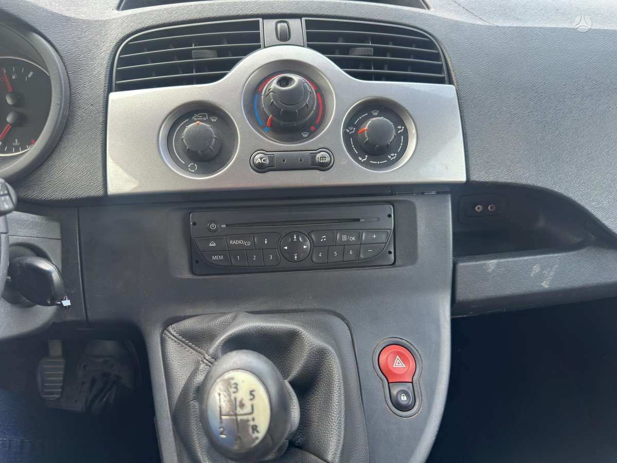 Renault Kangoo 2012 — photo 15
