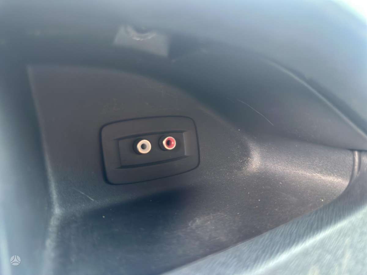 Renault Kangoo 2012 — photo 32