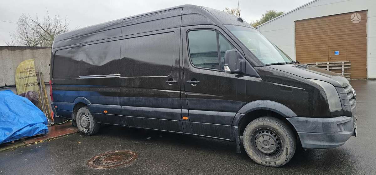 Volkswagen Crafter 2012 — interior